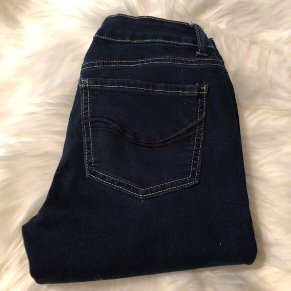 Clear Out‼️ Dark Denim Skinny Jeans Contrast Stitching - Picture 2 of 3